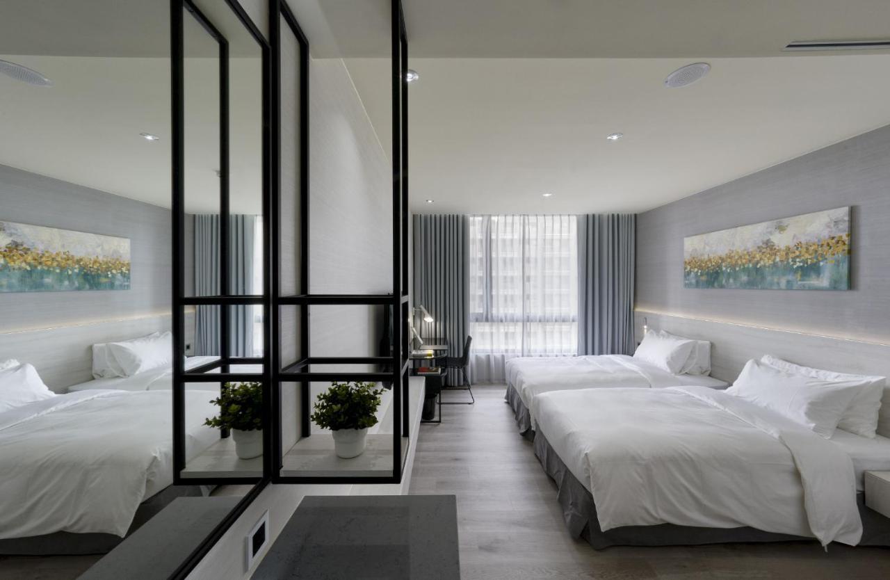 Cp Hotel Taoyuan Bagian luar foto